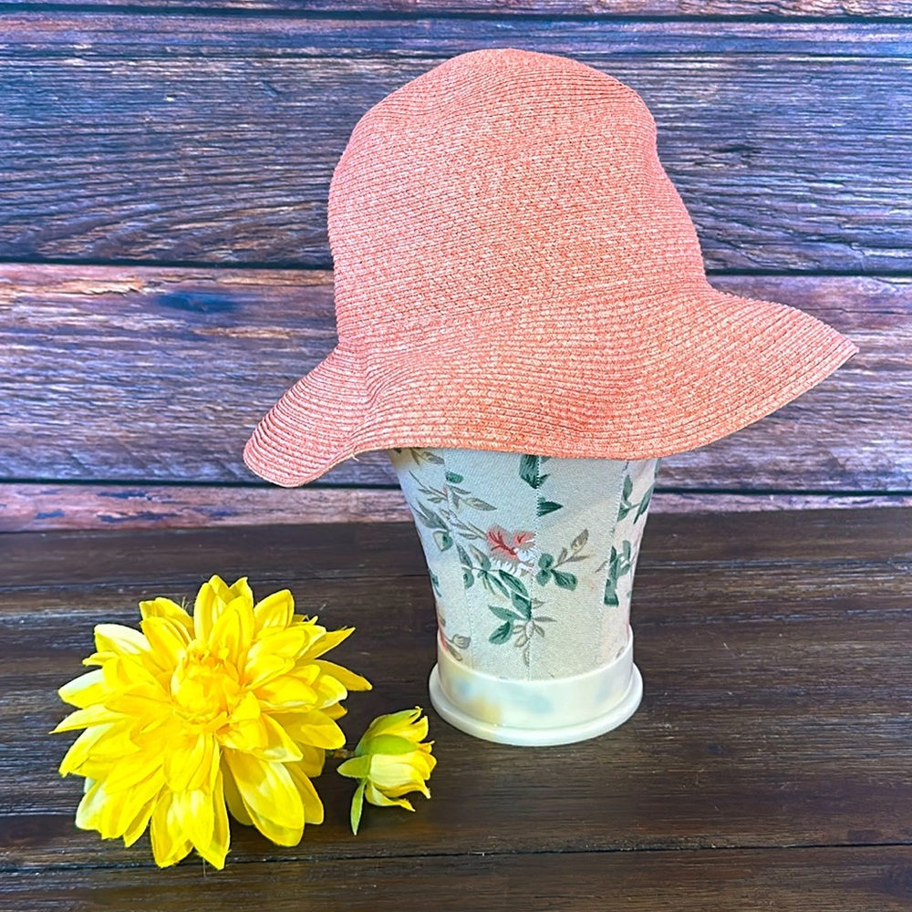 Filippo Catarzi Women’s Pink Paper Hat! Made in Florence Italy!